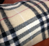 4. Молоко оставляем в теплом месте на 6-12 часов (точное время приготовления смотрите на пакетике с закваской). 
 
Примечание: Полезные бактерии, которые содержаться в закваске, размножаются при температуре t 38-40оС примерно 6-12 часов (чем дольше йогурт стоит тем плотнее и кислее он будет).	