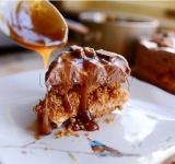 Карамельный соус для ваших кулинарных свершений готов! Приятного аппетита!
koketka.by/recepty/item/3463-karamelnyj-sous