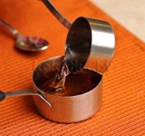 Смешиваем все ингредиенты для заменителя Хереса.