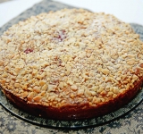 Охладите, посыпьте сахарной пудрой и подавайте к столу. Приятного аппетита!	