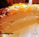 Восхитительный, нежный, легкий десерт готов. Наслаждайтесь! Приятного аппетита!
Cсылка на оригинальный рецепт: www.picantecooking.com/recipe/ochen-nezhnyi-apelsinovyi-angelskii-tort